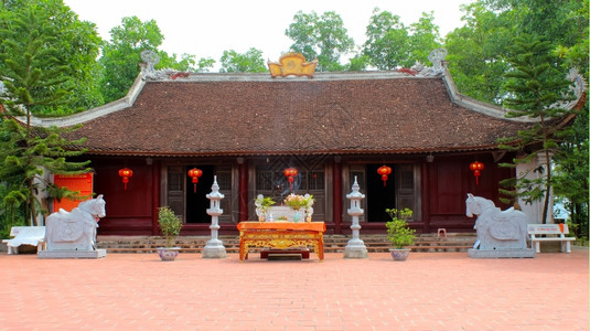 传统的旅行建筑学越南HaiDuong越南东部传统建筑风格的寺庙图片