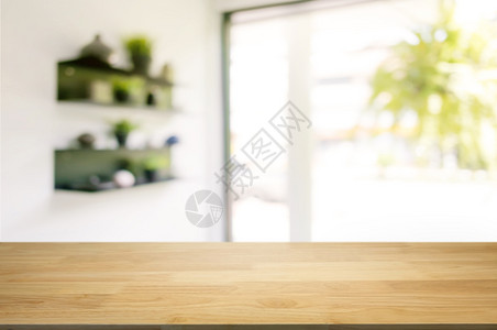 木制的咖啡店厅背景模糊的木制桌面上剪辑重点图片