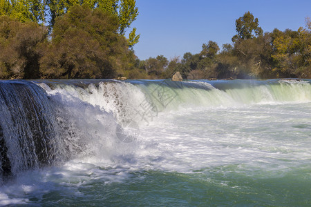 水景销售自然土耳其的Manavgat大瀑布高清图片
