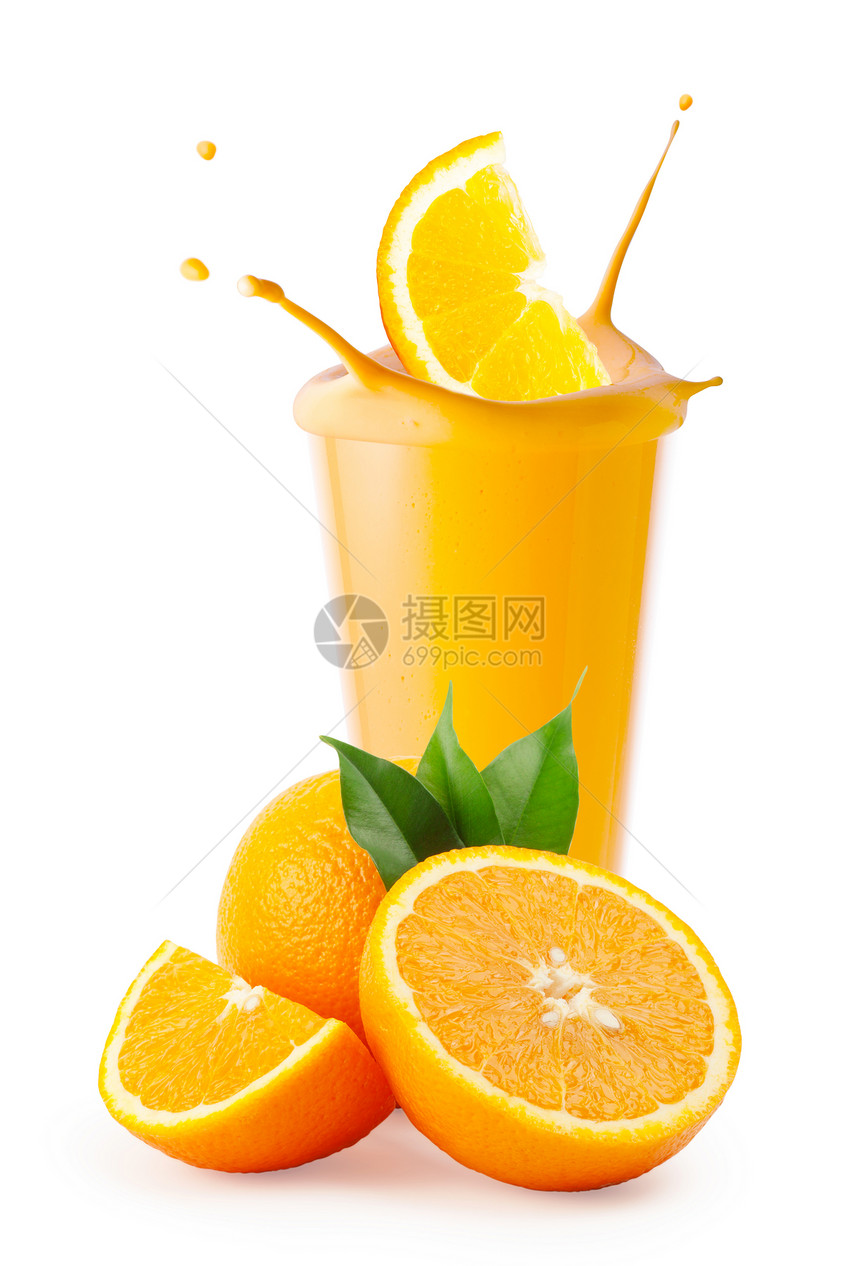 晶状玻璃或酸奶中橙色切片喷洒在白底杯或酸奶中隔绝的椰子玻璃或酸奶中橙色切片喷洒果汁多的图片