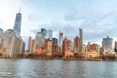 城市曼哈顿天窗全景纽约市黄昏天线景观图片