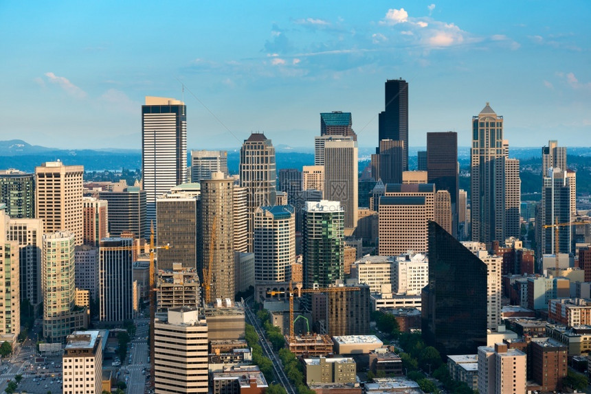 美国华盛顿州西雅图市中心天线塔地标目的图片