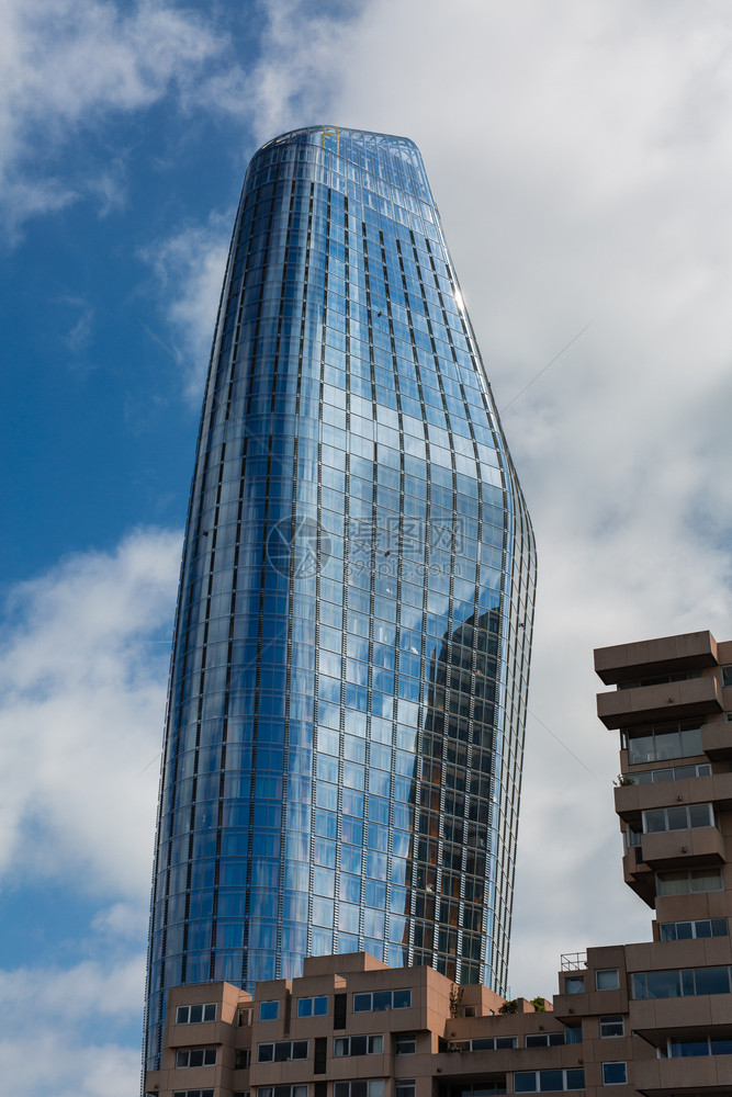 OneBlackfriars非正式地称为伦敦市中心南岸区的TheVaseSkyscraper一个Skyscraper金融泰晤士河图片