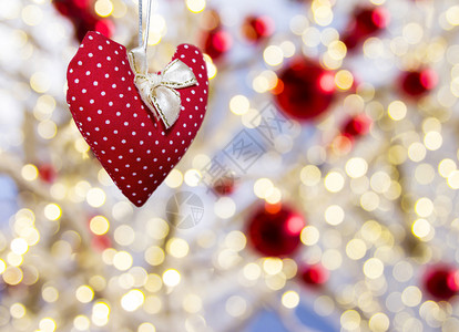 纺织品圣诞节的红心浅色背景奢华季节图片