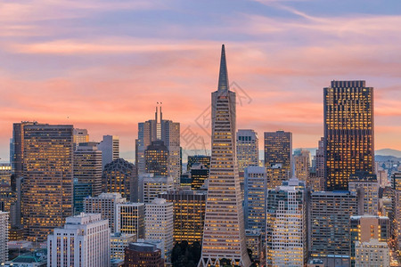 美国旧金山摩天大楼金字塔高清图片素材