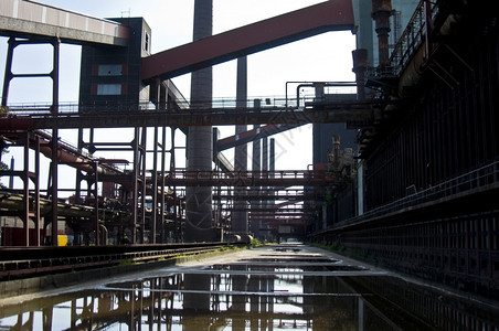高的上市EssenZolllverein工业综合体的一部分遗产图片