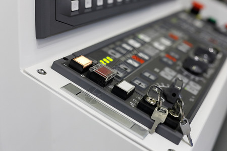 按钮CAM计算机辅助制造设备控板的小组有选择的焦点中央可选择的图片