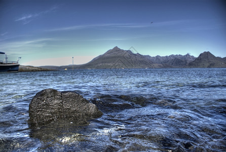 灰色的吸引力苏格兰北海沿岸高林遗产和自然的苏格兰高林遗产和自然汉兰达图片