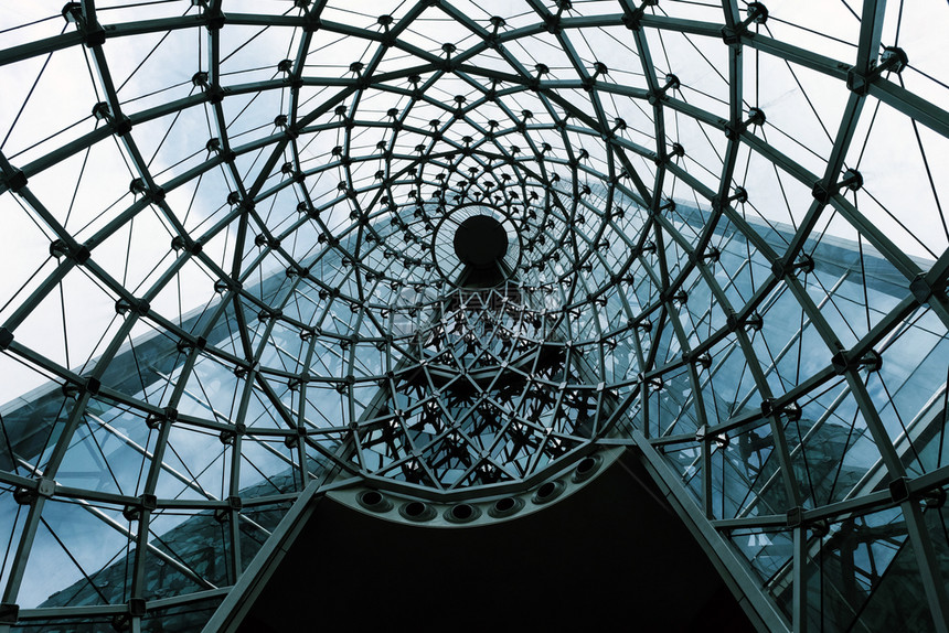 工业的梁墙现代玻璃建筑结构详细图象SM图片