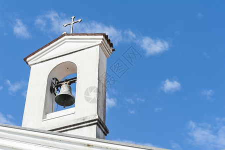 古老的小钟塔乡村教堂一号的钟声蓝色宗教图片