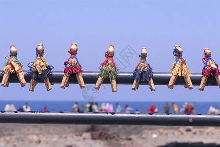 婴儿童话泰迪熊靠近海岸的埃及二分水纪念品图片