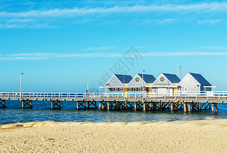 索尔顿冲浪海洋夏天西澳大利亚州WoodenBusselton码头南半球最长的木材堆积式码头背景