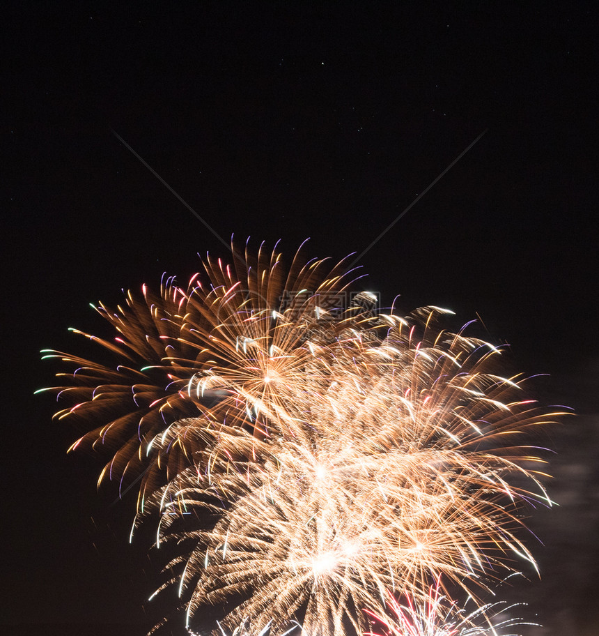 充满多彩的烟花节新年快乐星抽烟爆炸图片