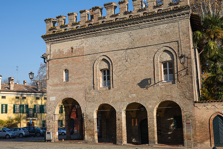 丰塔内罗意大利帕尔马的罗卡桑维塔莱和丰内拉托城堡意大利帕尔马的罗卡桑维塔莱和丰内拉托城堡假期景观外部的背景
