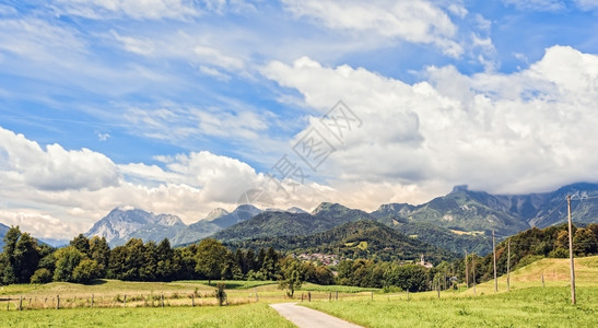欧洲的屋意大利弗里安阿尔卑斯山的区地貌图片