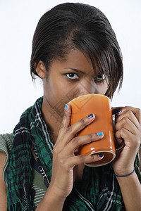 女孩或者一位喝茶咖啡的美丽女子杯图片