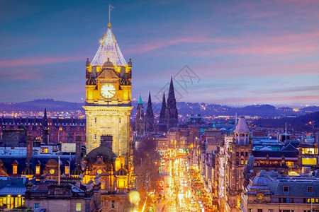 历史建筑学卡尔顿日落时苏格兰旧城爱丁堡市天际风景图片