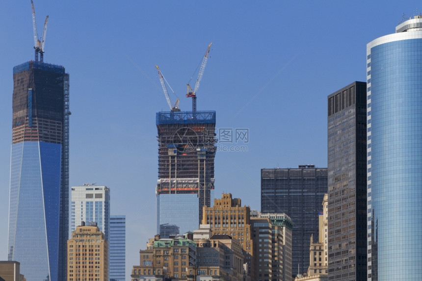 美国人现代的城市纽约天线和街头观景图片