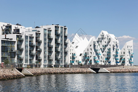 丹麦奥胡斯港和海滨住所城市天际线欧洲的图片