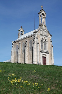 布罗伊利教堂法国博乔莱斯古老的罗纳阿尔卑斯葡萄园图片