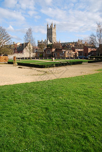 英国著名的Gloucester大教堂的城市景色英国的建筑学格洛斯特郡图片