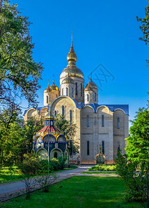 英石乌克兰切尔卡瑟0712乌克兰切尔卡瑟的圣迈克斯大教堂在阳光明媚的夏日早晨乌克兰切尔卡瑟的圣迈克斯大教堂走历史背景