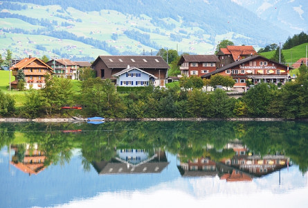 瑞士隆格湖冷静的景观酒店图片