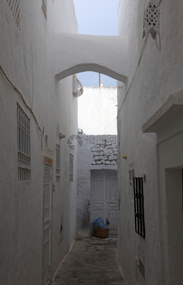 院子突尼斯城市哈马迈特的门乡村建筑学图片