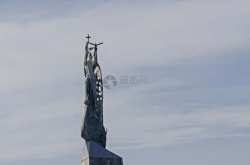 黑色的赞助人天空欧洲保加利亚Nessebar老城Sesebar的圣尼古拉斯水手保护者纪念碑碎片图片
