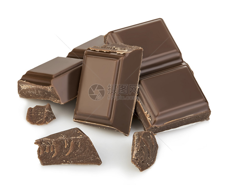 美味的以白色背景隔离的巧克力条形闭合糖果黑暗的图片