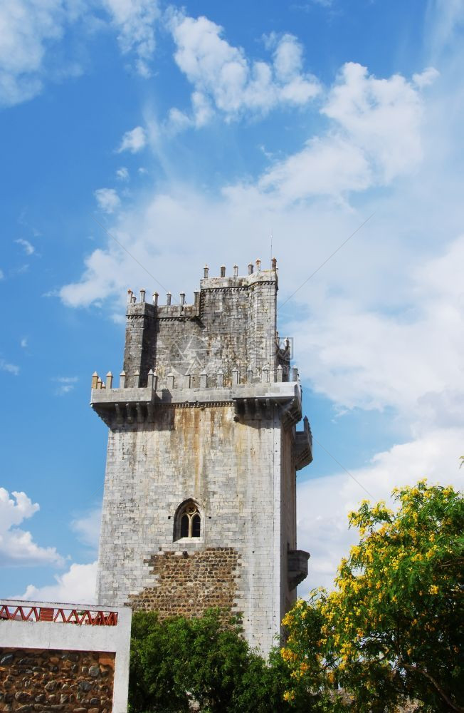 葡萄牙南部的贝贾城堡和以及贝贾之塔古老的旅游欧洲图片