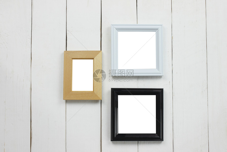 木制的正方形在白木地板上设置空白的木制图画框并有复制空间来设计您的想法雕刻图片