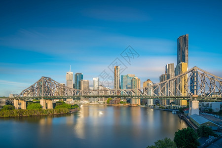 商业层澳大利亚布里斯班市天际线和布里斯班河澳大利亚人图片