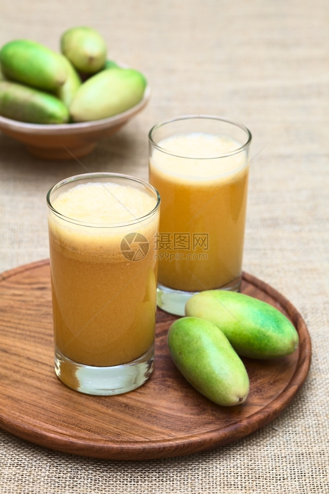 第一的玻利维亚由拉丁美洲水果制作的新鲜汁称为香蕉激情果实LatPassifloratripartita西班牙文主要为tumboc图片