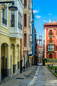 帕尤妮亚城市铁西班牙葡萄古城的多彩外表著名的VizcayaBridge在幕后地标背景