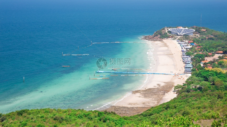 季节绿色亚洲泰国清布里Chonburi巴塔亚的高角拉朗岛萨马海滨最景色图片