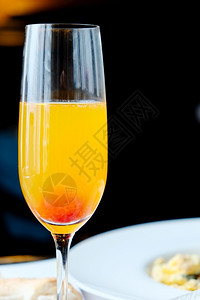 橙汁背景维他命液体果汁图片