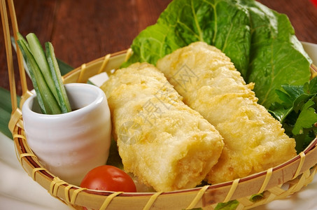 点心中文风格Banhtrang通常用于越南菜盘卷心班图片