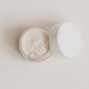 皮肤护理酸奶油霜温泉白色的图片