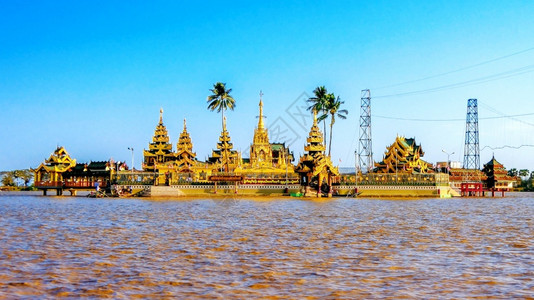 建筑学YelePhaya塔在岛上缅甸佛教徒图片