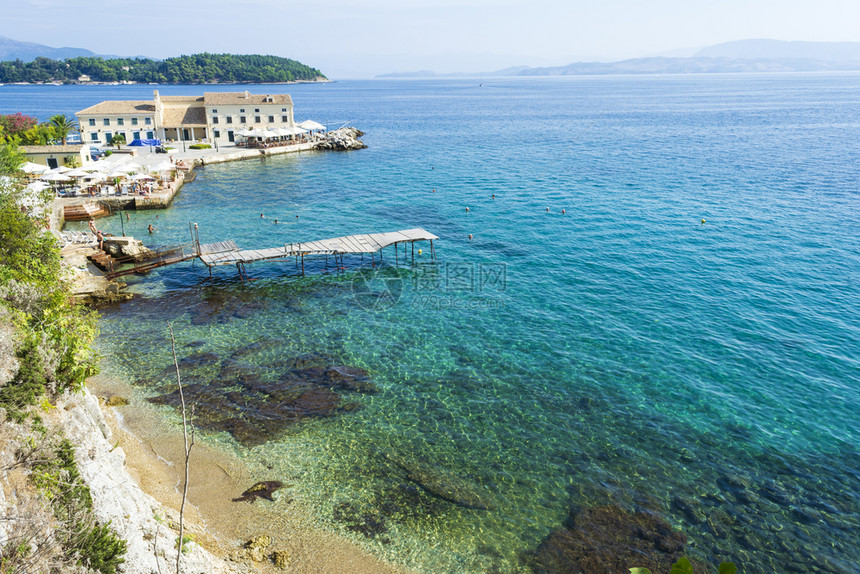 海滩度假小岛图片