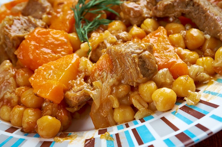 阿拉伯食物午餐霍乱或哈明一种传统的犹太人炖菜其香料的基本成分是肉类土豆和大麦健康胆汁背景