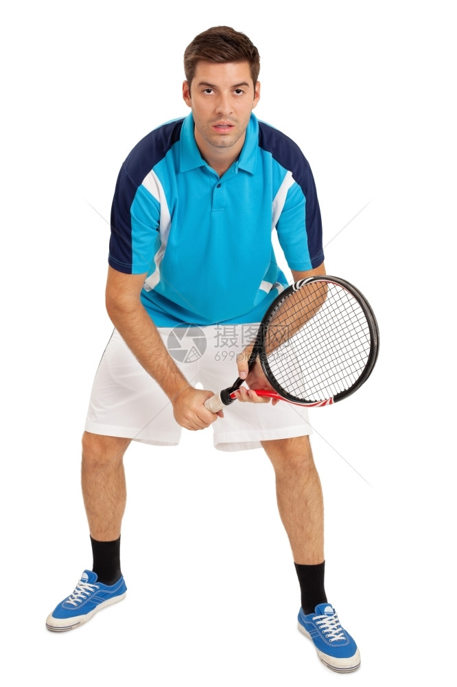 男一位年轻人在白背景上打网球的照片英俊抓住图片