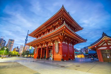 日本东京浅usa地区见山寺夜日本东京寺庙亚洲人入口图片