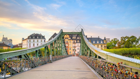 城市水建筑学德国法兰克福市天际之景图片