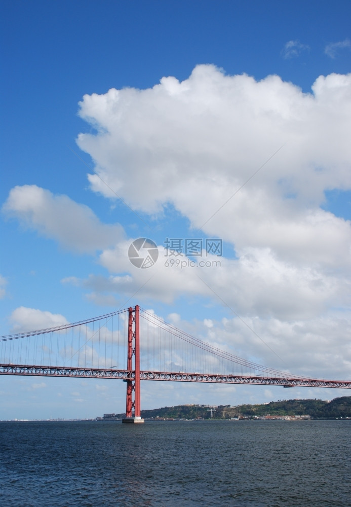 地标葡萄牙里斯本旧萨拉扎桥的景象暂停欧洲图片