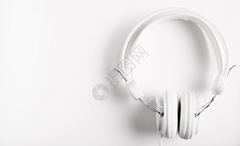 现代白色耳机音乐美丽摄影现代白色耳机音乐艺术金属丝塑料图片