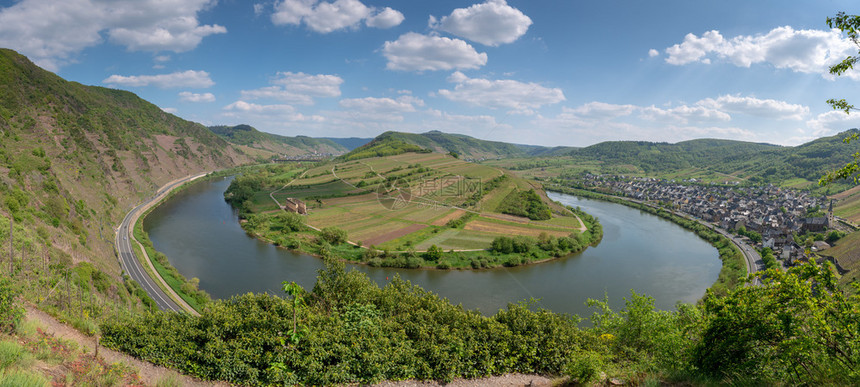 靠近德国布雷姆的Moselle河环波全景图像植被范围农村图片