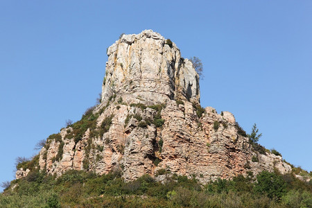 风景优美法语葡萄酒国伯根迪的索卢特岩石图片