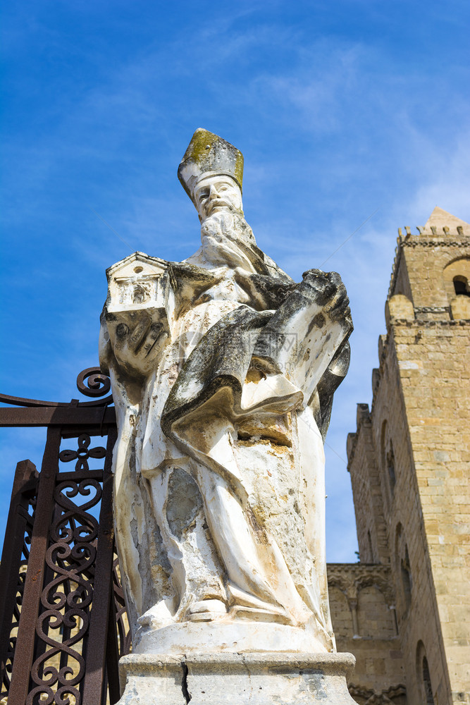 建筑学入口意大利语西里塞法卢大教堂罗马天主的雕塑西里塞法卢大教堂的雕塑图片